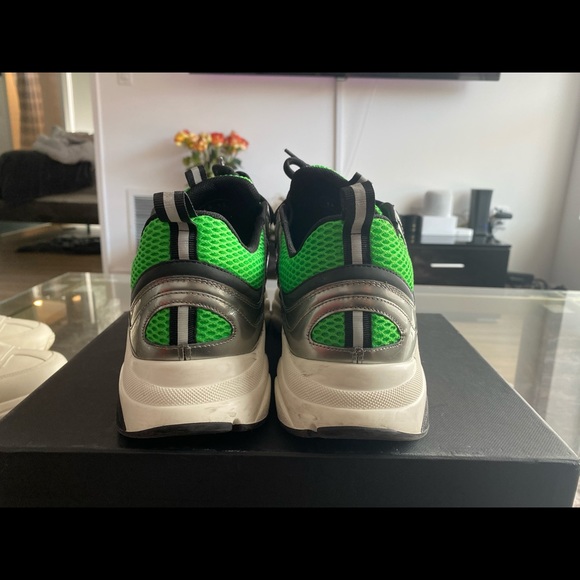 MENS Dior sneaker - Picture 2 of 6